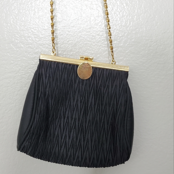 Vintage la Regale Crinkled Satin Evening Golden Chain Strap Bag - Picture 2 of 8